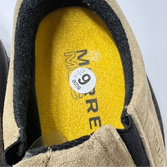 MERRELL men’s Size 6 1/2 Slip On Jungle Moc Tan - Picture 9 of 9